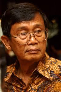Ajip Rosidi